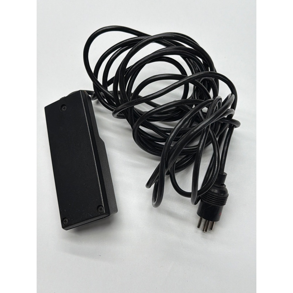 Kodak Carousel Projector Wired Remote Control Forward Reverse Focus 5-Pin Black - Picture 3 of 3